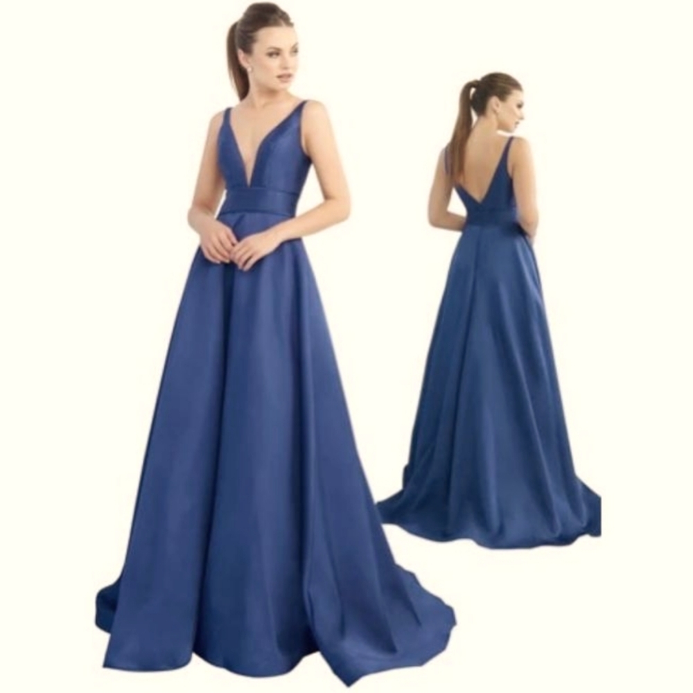 Mac Duggal Navy Ieena 55010 Plunging V-neck Taffeta Dress
